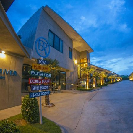 Blue River Resort بيتسانولوك المظهر الخارجي الصورة